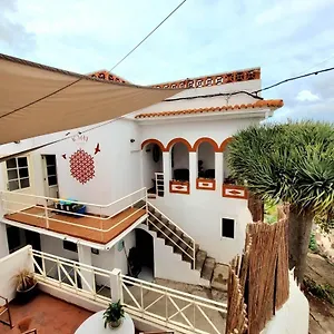 https://acoran-family.in-canary-islands.com